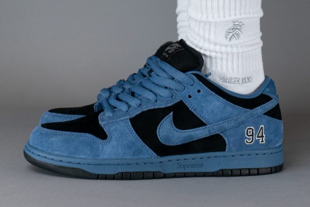 Sneaker Tip Supreme x Nike SB Dunk Low OG QS "Ocean Fog" Supreme x Nike SB Dunk Low OG QS "Ocean Fog"