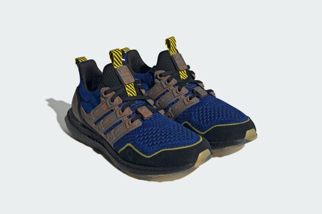 Sneaker Tip Fortnite x adidas Ultra Boost "Battle Bus Blue" Fortnite x adidas Ultra Boost "Battle Bus Blue"