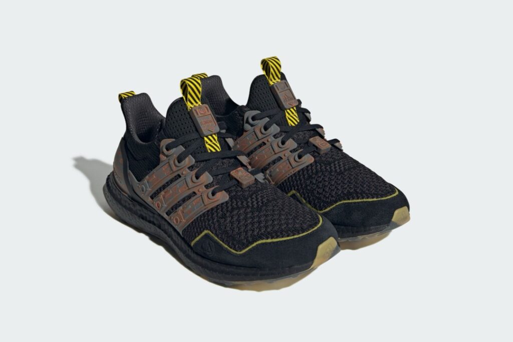 Sneaker Tip Fortnite x adidas Ultra Boost "Battle Bus Black" Fortnite x adidas Ultra Boost "Battle Bus Black"