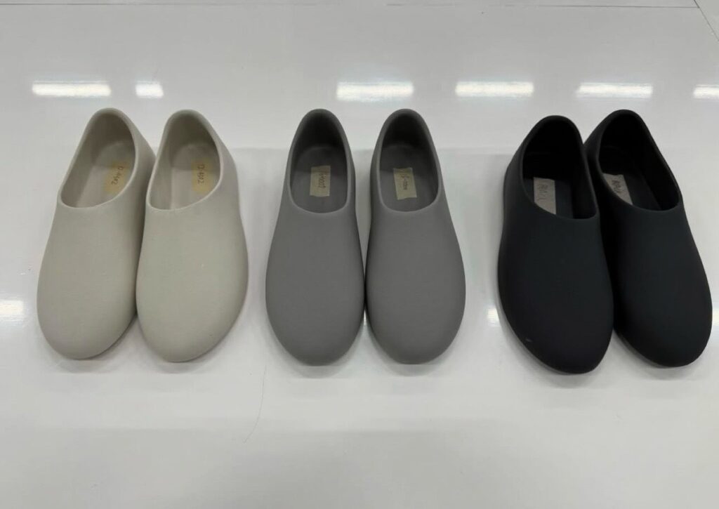 Yeezy SL-01 Slipper