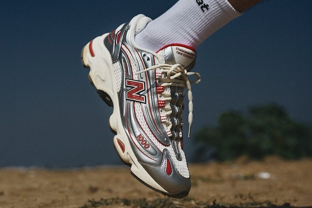 Sneaker Tip thisisneverthat x New Balance 1000 "Metallic Silver/Red" thisisneverthat x New Balance 1000 "Metallic Silver/Red"