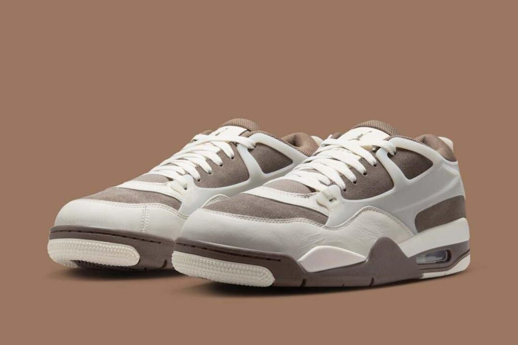 Air Jordan 4 RM "Dark Mocha"