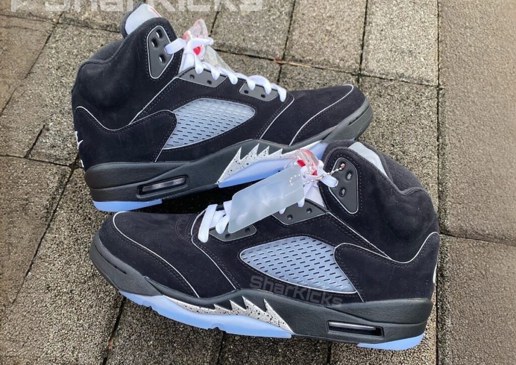 Air Jordan 5 OG "Black Metallic"