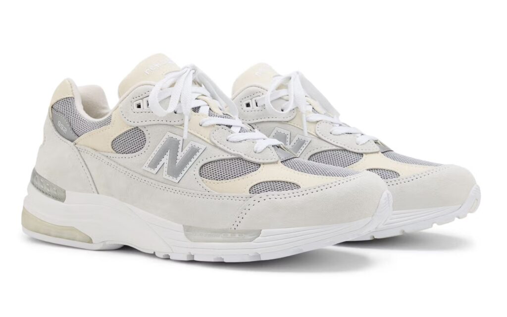 New Balance 992