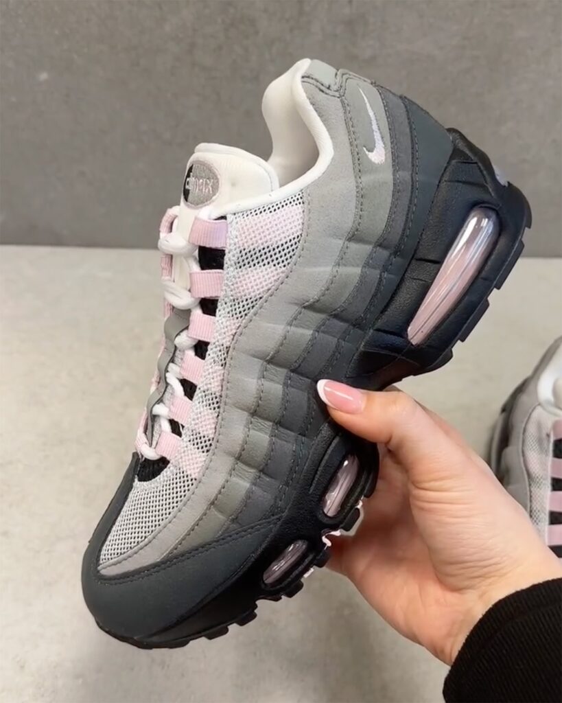 Sneaker Tip Nike Air Max 95 "Pink Foam" Nike Air Max 95 "Pink Foam"
