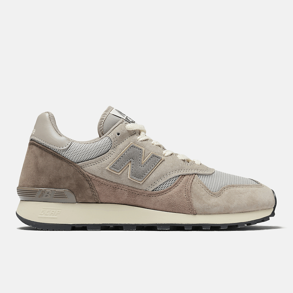 AURALEE x New Balance 475 "Grey Days"