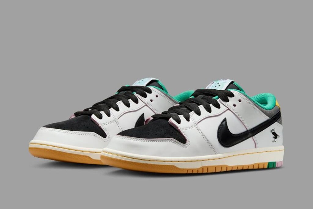 Sneaker Tip CSEF x Nike SB Dunk Low CSEF x Nike SB Dunk Low