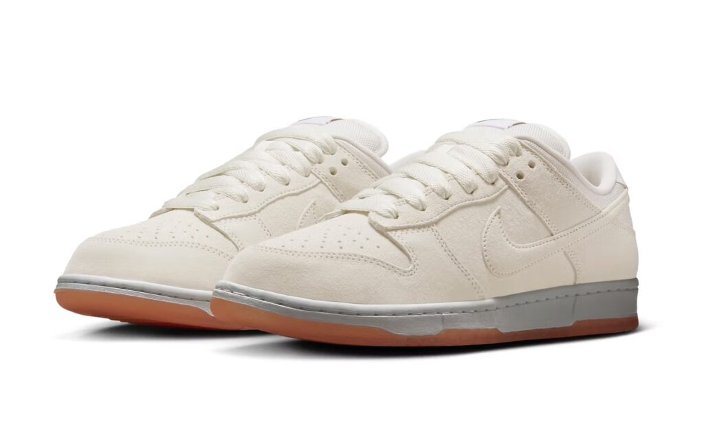 Nike SB Dunk Low Pro B "Pale Ivory"