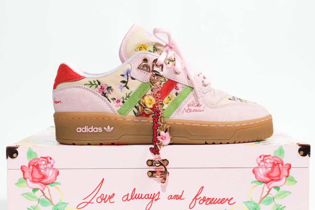 Sneaker Tip UnheardOf x adidas Rivalry Lo “Grandma’s Couch 2” UnheardOf x adidas Rivalry Lo “Grandma’s Couch 2”
