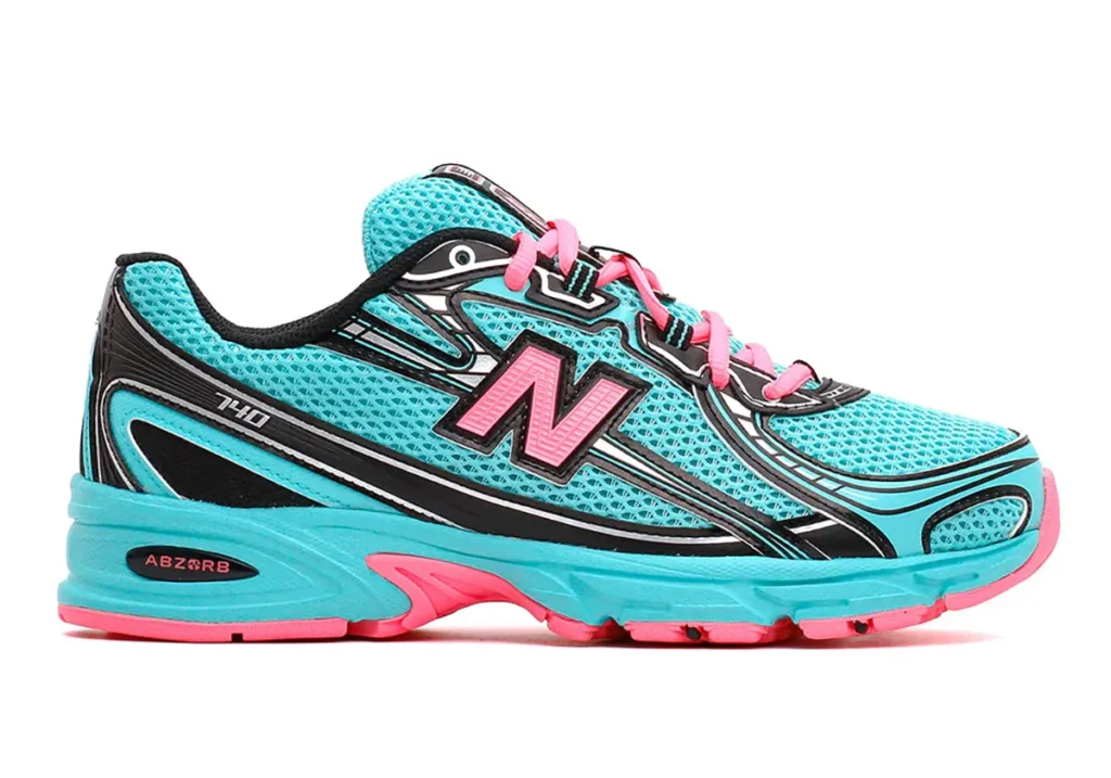 New Balance 740